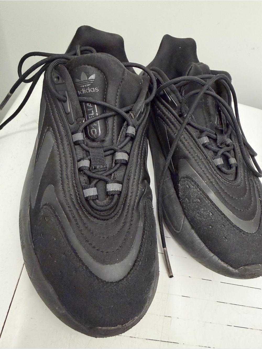 adidas Black Low-Top Sneakers - Solid Black Style